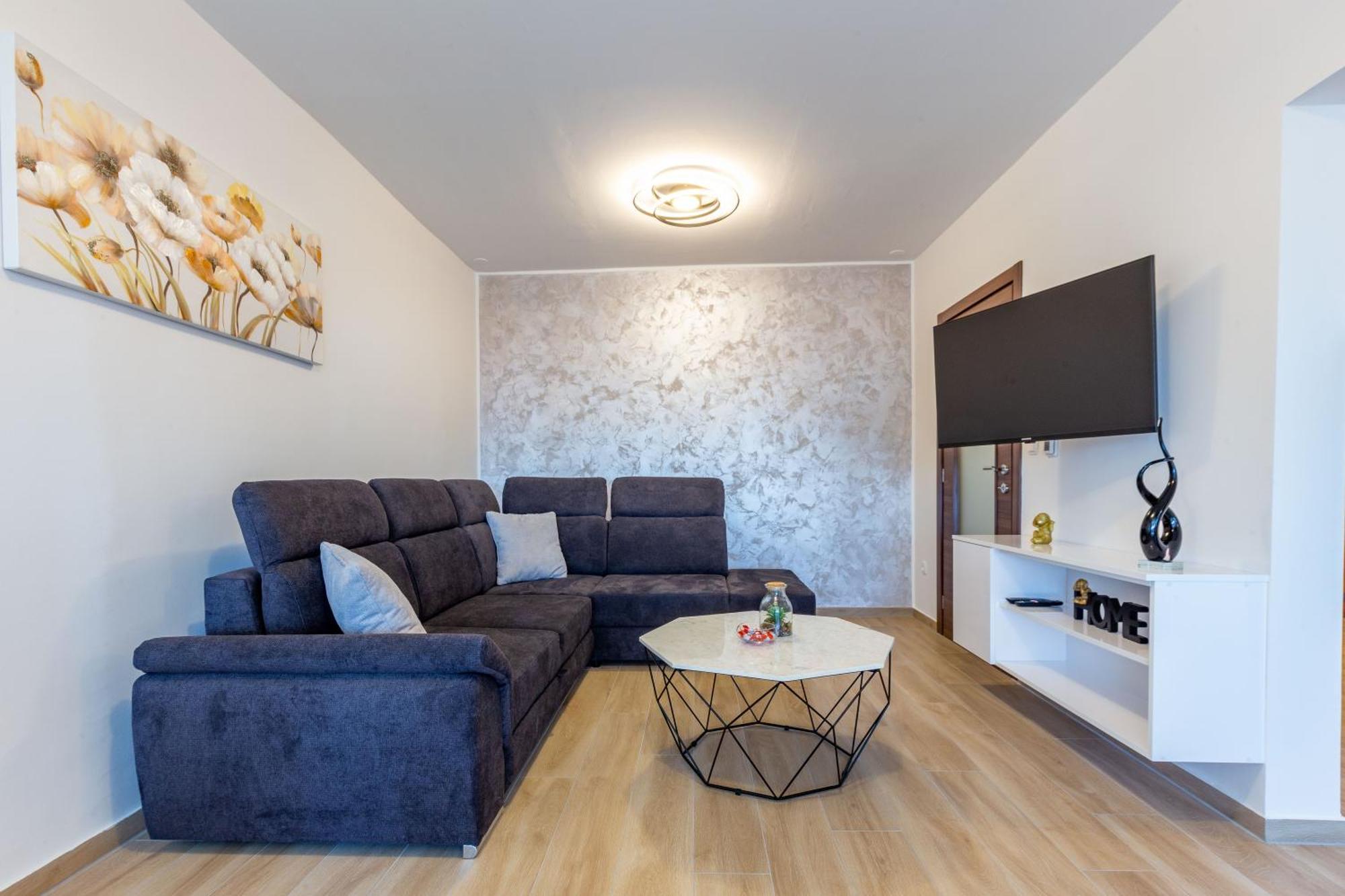 Apolon 2Bdr Apartment With Balcony Zadar Exterior photo